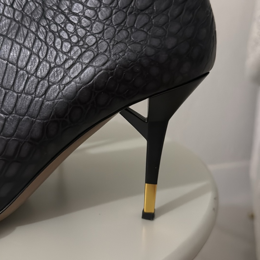 Hugo Boss Women Booties - Picture 11 of 11